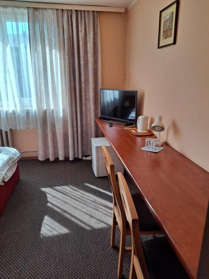 Karet Obiekt Hotelowy Skoczów Kültér fotó